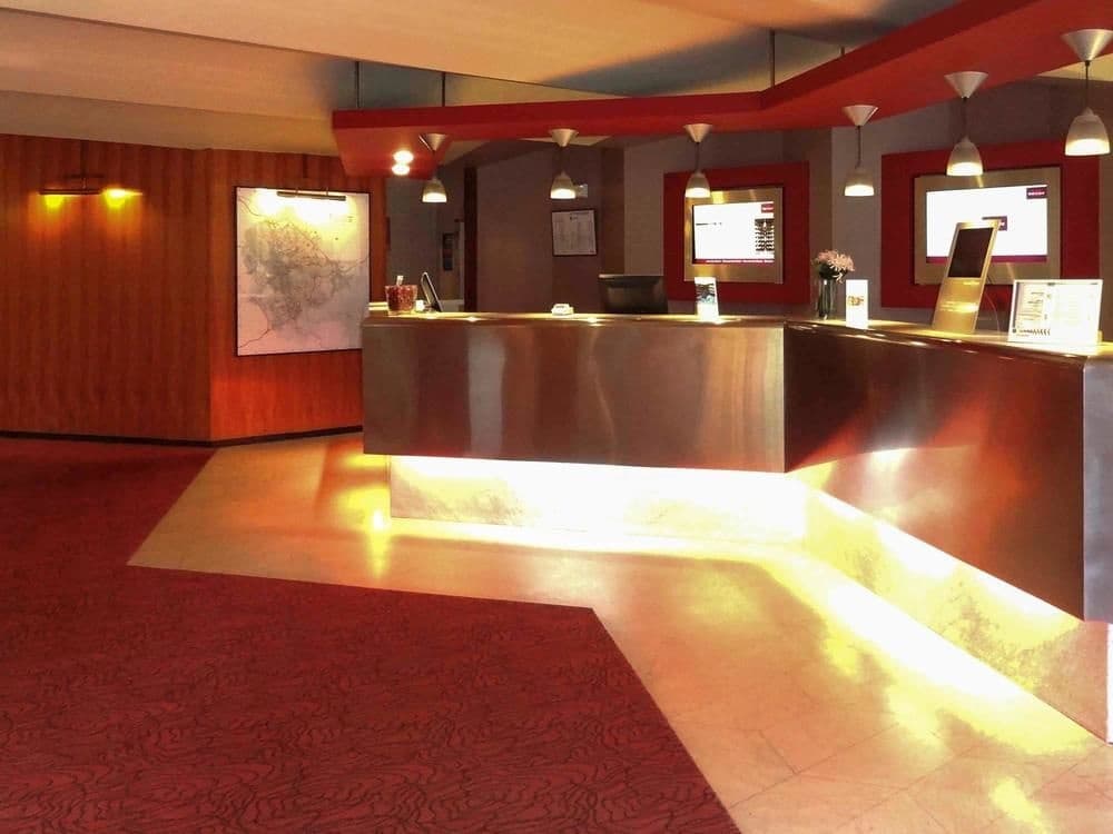 Mercure Saint Etienne Parc de l'Europe - Photo 2