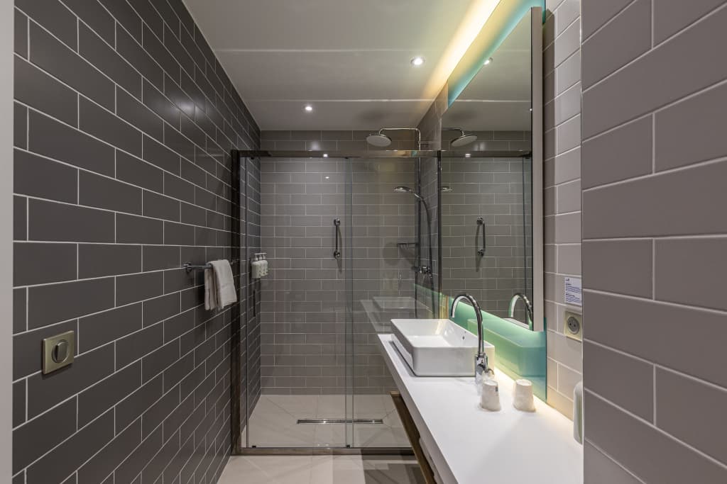 Holiday Inn Express Ajaccio by IHG - Miniature 7