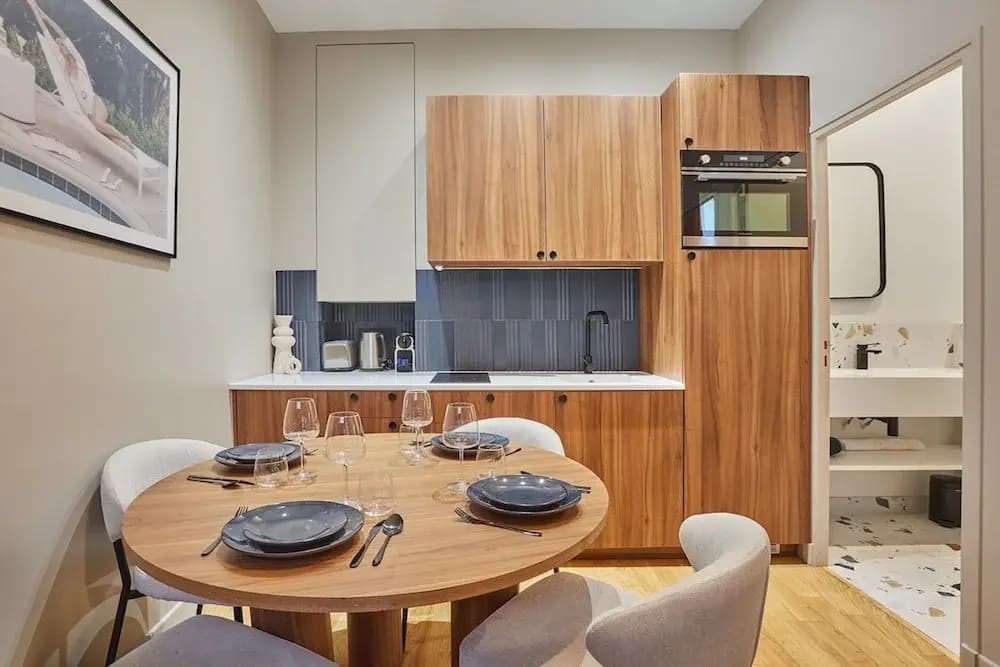 Apartment 1 Bedroom - Canal Saint-martin - Photo 3