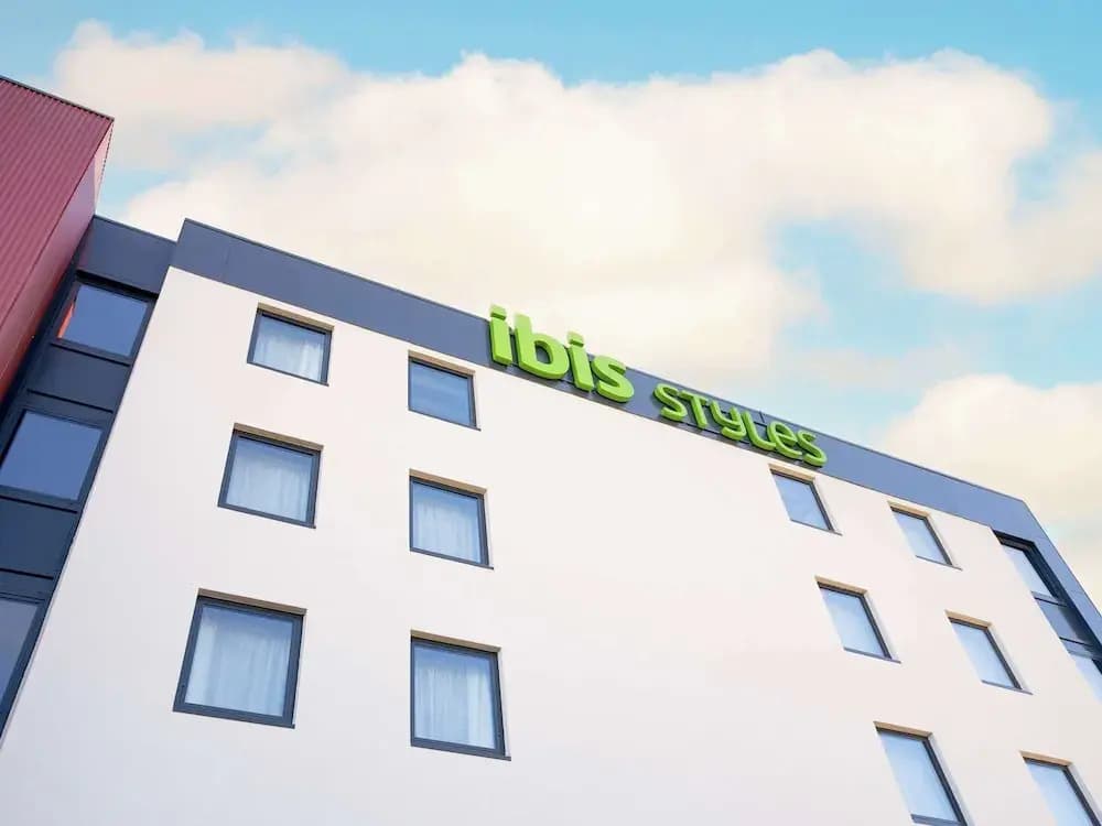 Ibis Styles Montauban - Photo 1