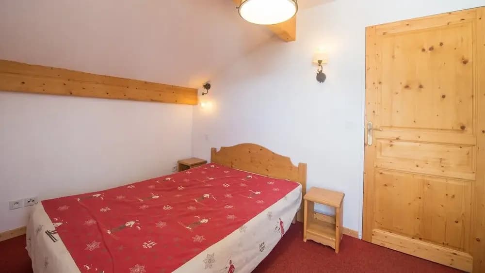 Apartment in Orcieres With Heated Pool - Photo 1