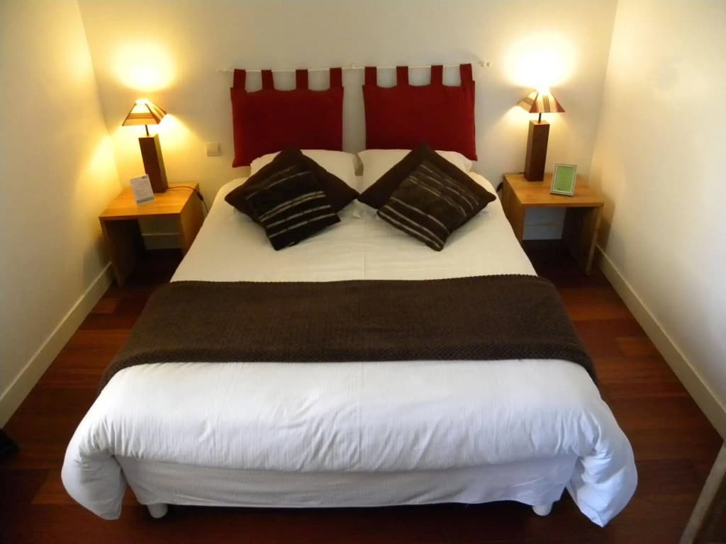 Hotel La Bastie D Urfe - Photo 2
