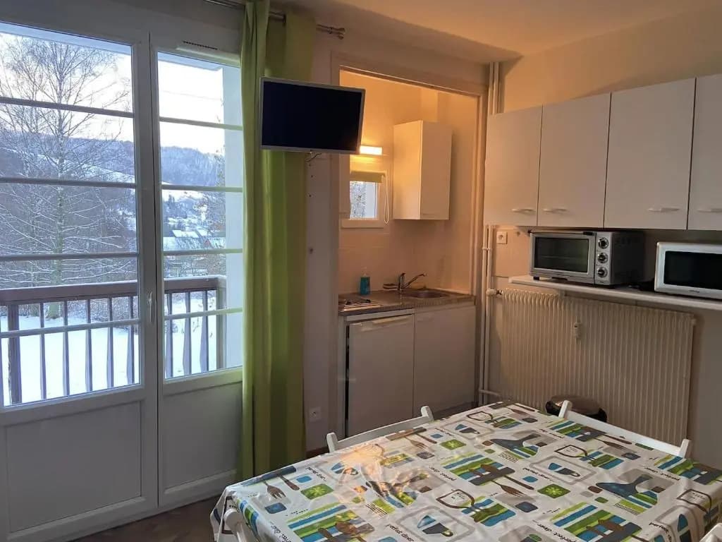 Studio avec balcon, vue dégagée et parking - Séjours de 3 nuits minimum - Photo 2