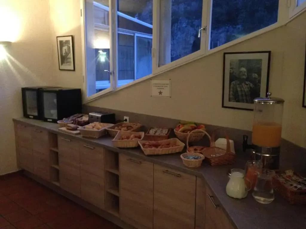 Hôtel Les Falaises - Photo 2