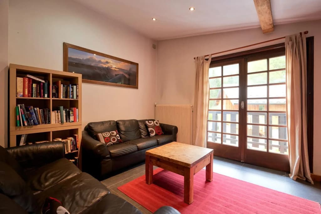 Chamonix Lodge - Miniature 7