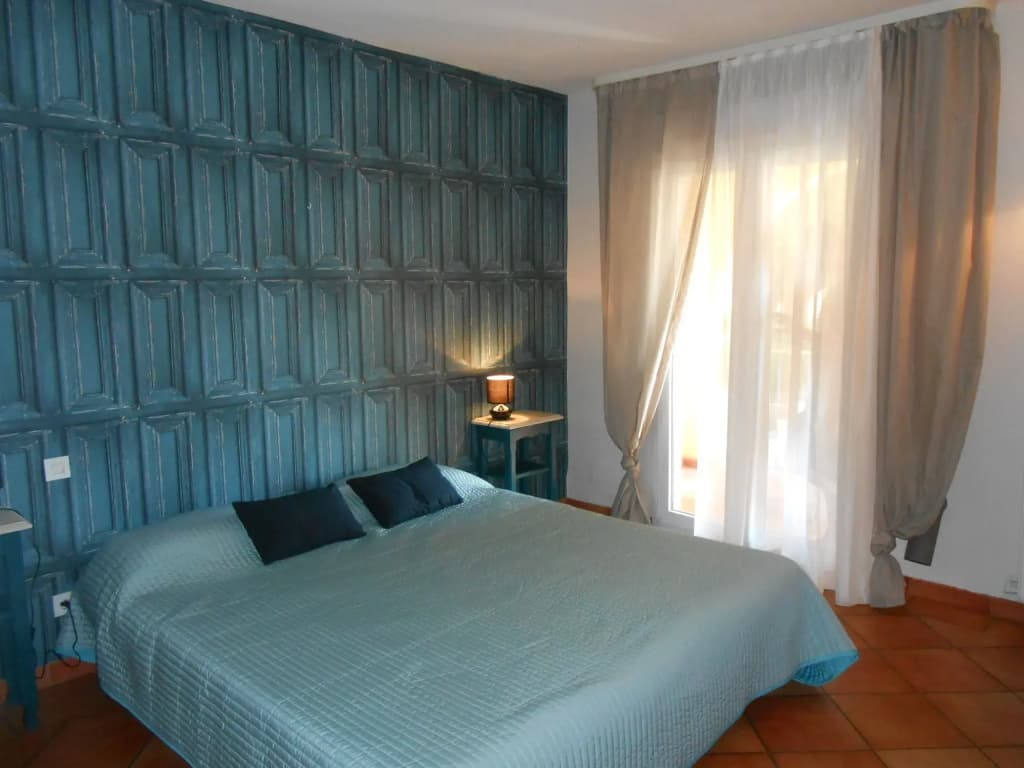 Hotel Restaurant Athena - Photo 4