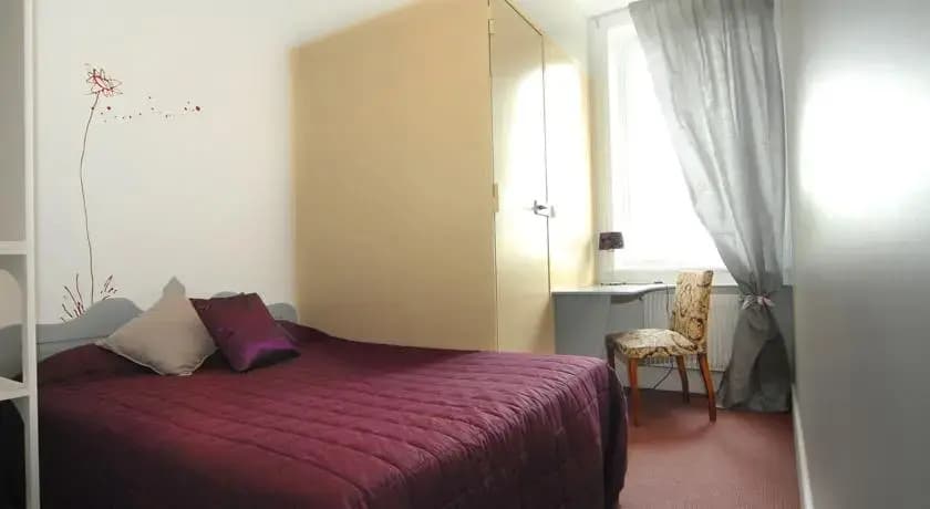 Hôtel L'Astrée - Photo 3