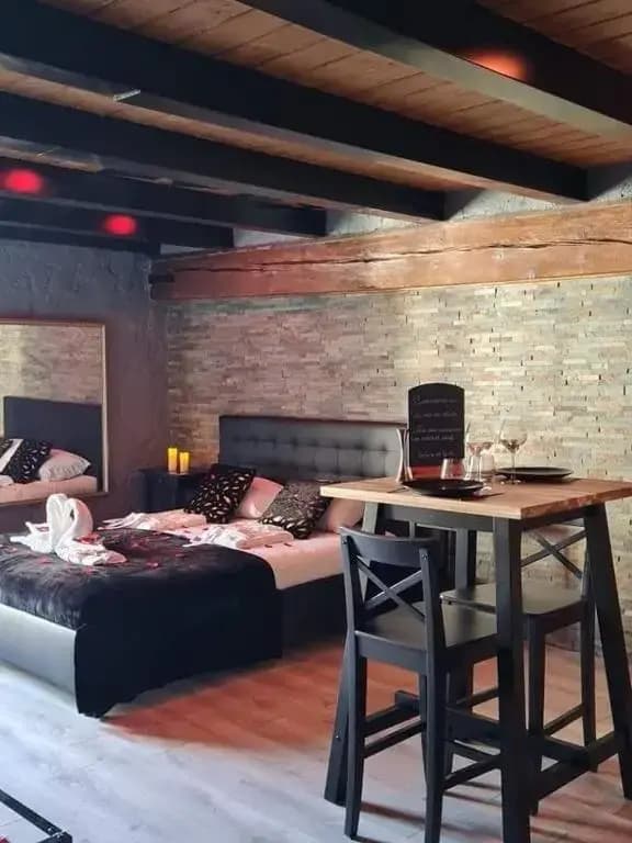 Le grand moulin des tanneurs B&B et Love Room - Photo 3