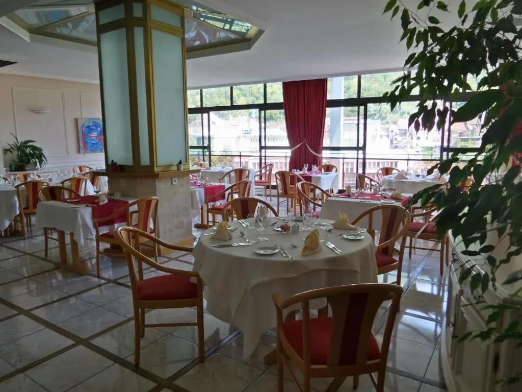 Jura Hotel - Miniature 8