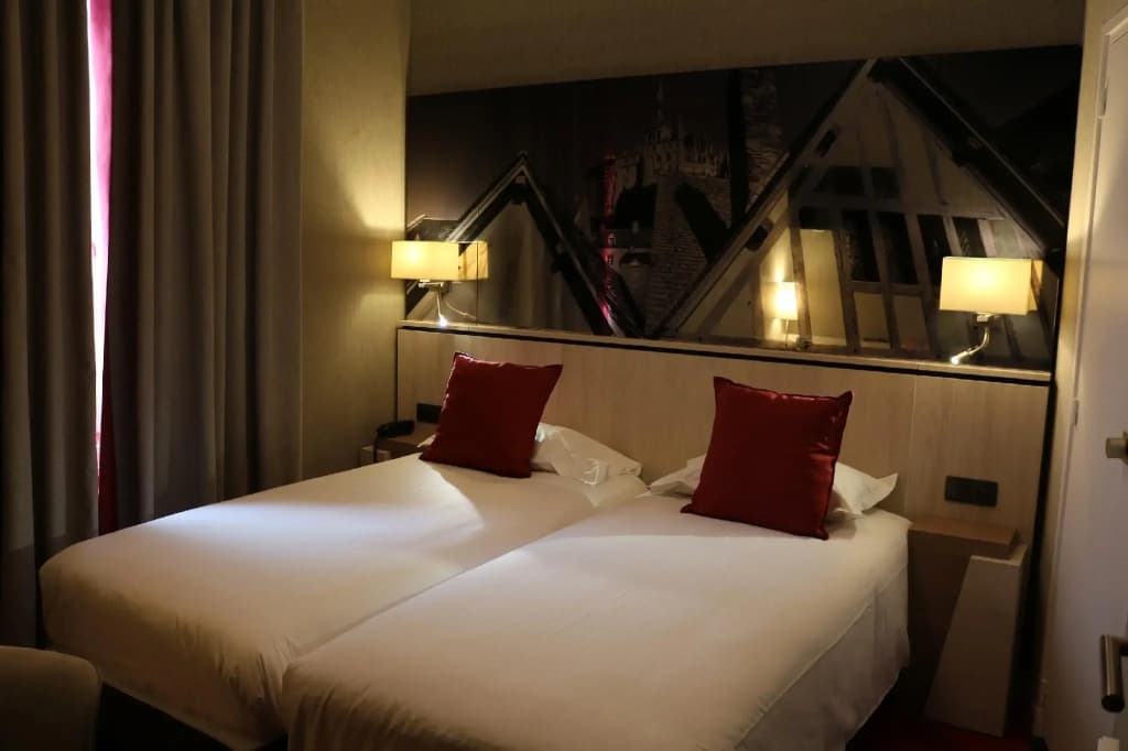 La Confiance Hotel - Photo 5