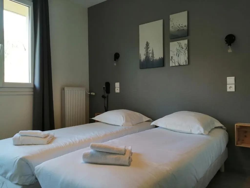 Hôtel Les Mouflons - Photo 2