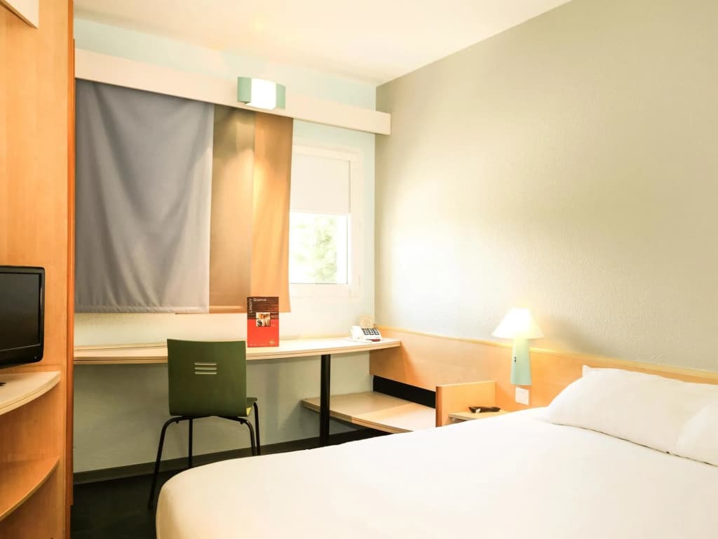 ibis Orange Centre Echangeur A7 A9 - Miniature 7
