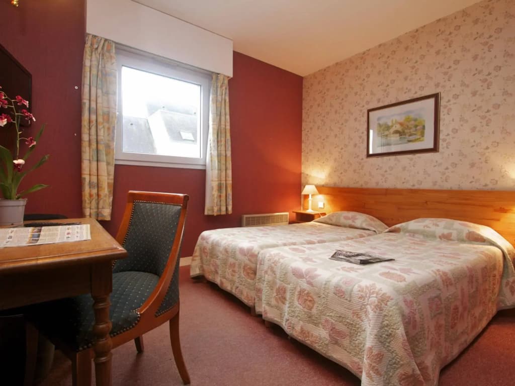 Logis Hotel Sully - Photo 5
