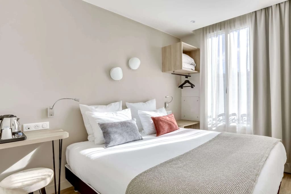 Hotel Courseine - Miniature 7