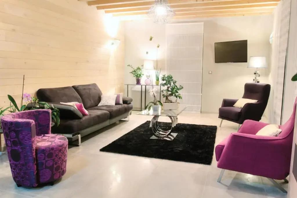 Ome Sweet Home - Photo 2