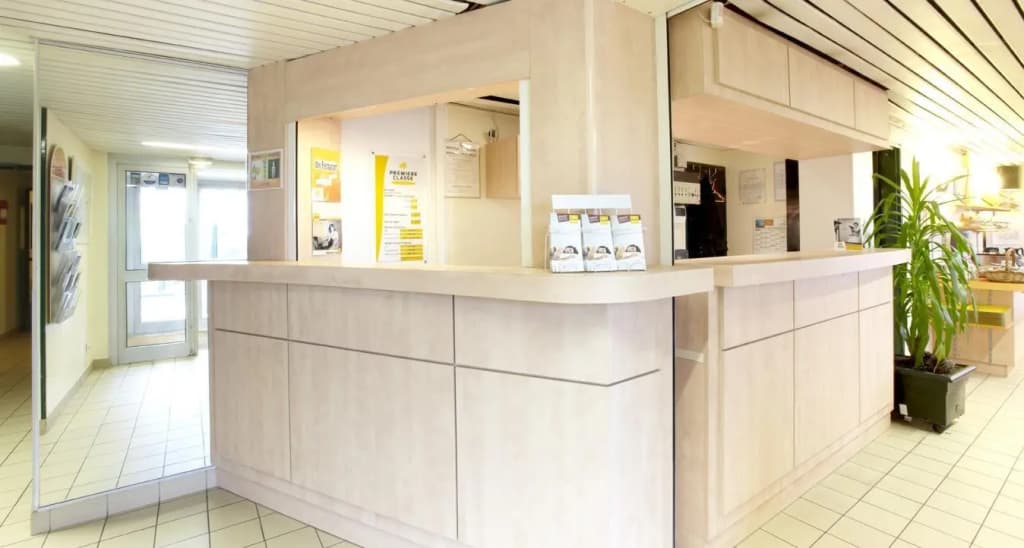 Première Classe Nantes Ouest - Saint Herblain - Photo 2