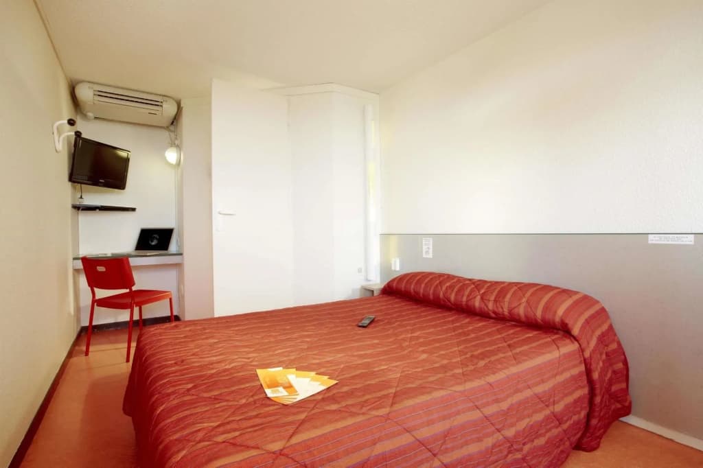 Hotel Première Classe Salon De Provence - Photo 2
