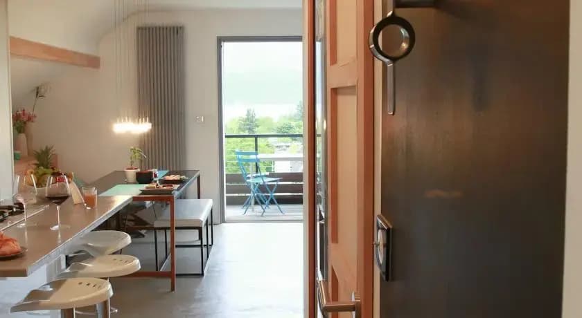 Maison du Lac d'Annecy - Photo 3