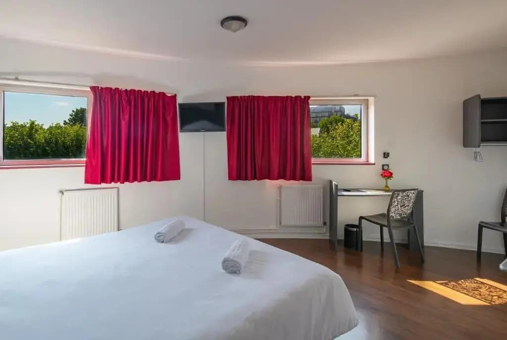 Hotel CIS Paris Kellermann - Photo 5