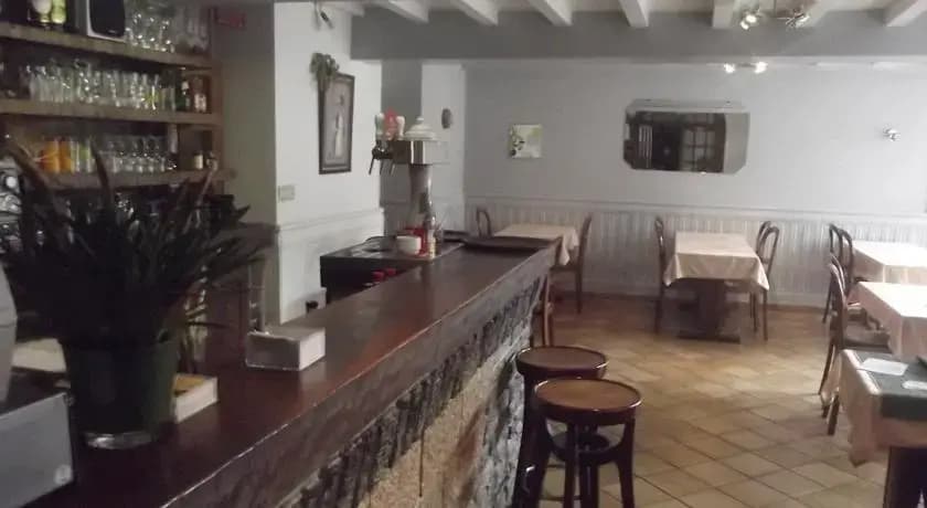 Normandie Hotel - Photo 3