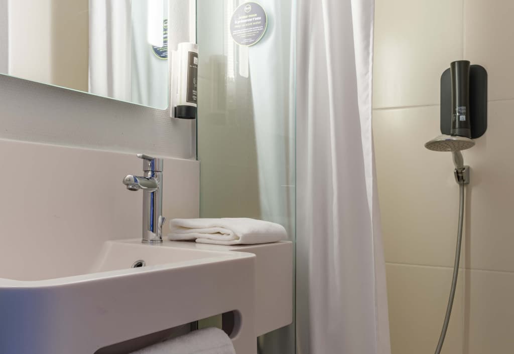 B&B HOTEL Belfort - Miniature 8