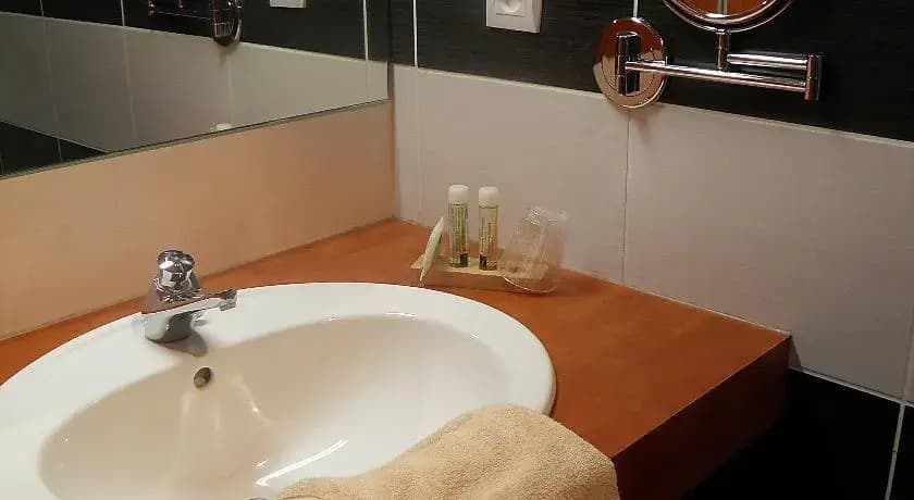 Auberge Des Colettes - Photo 5