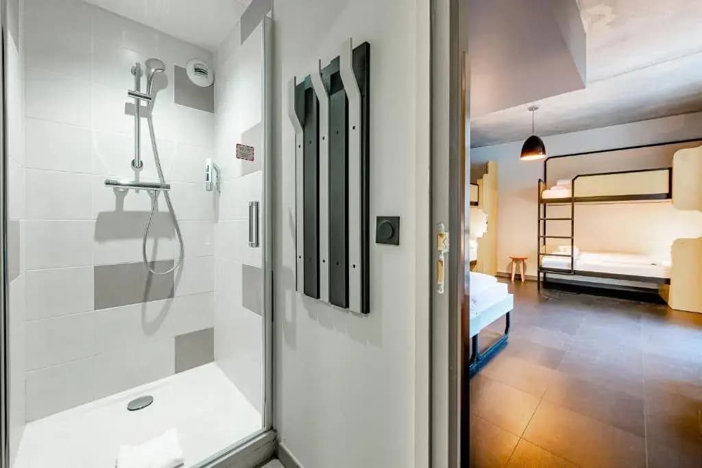 Meininger Hotel Bordeaux Gare Saint Jean - Miniature 7