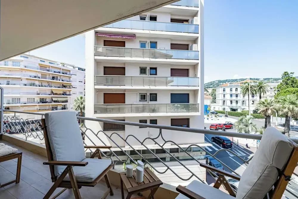 Apartment for 4people in Martinez - Miniature 8