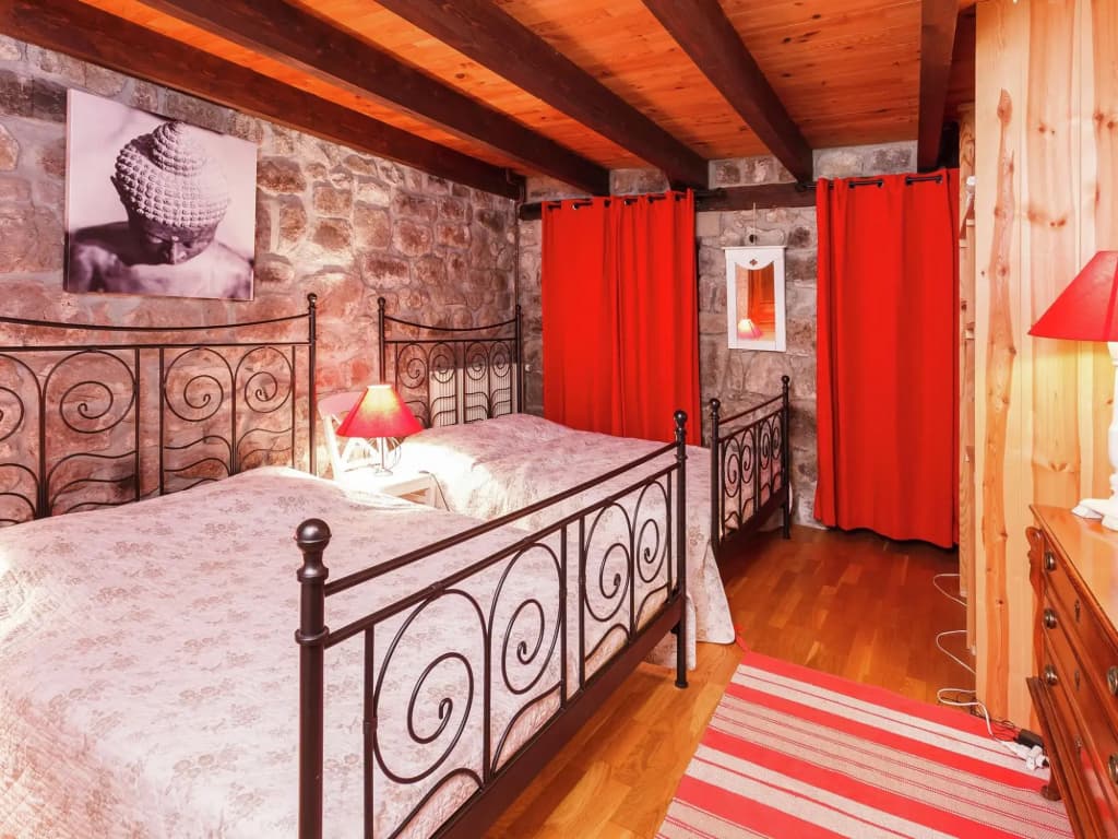 Charming Farmhouse in Cros-de-Georand with Swimming Pool - Photo 3