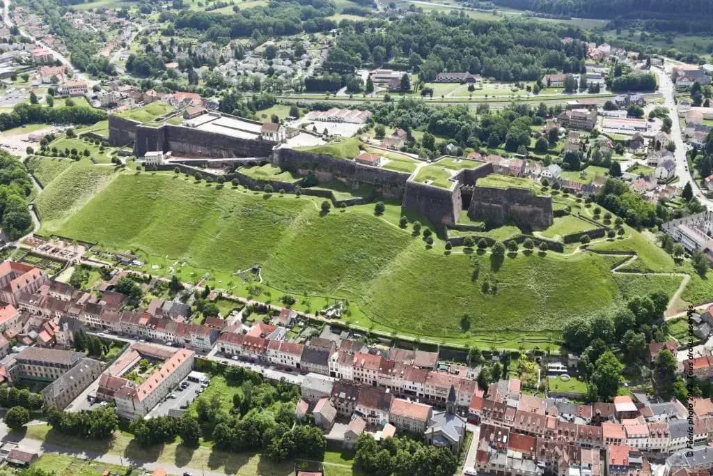 Relais des Châteaux Forts - Miniature 7