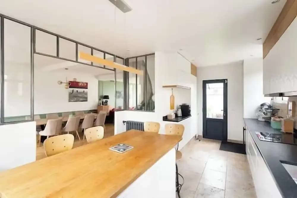 Paris Agnette Garden House - Photo 5