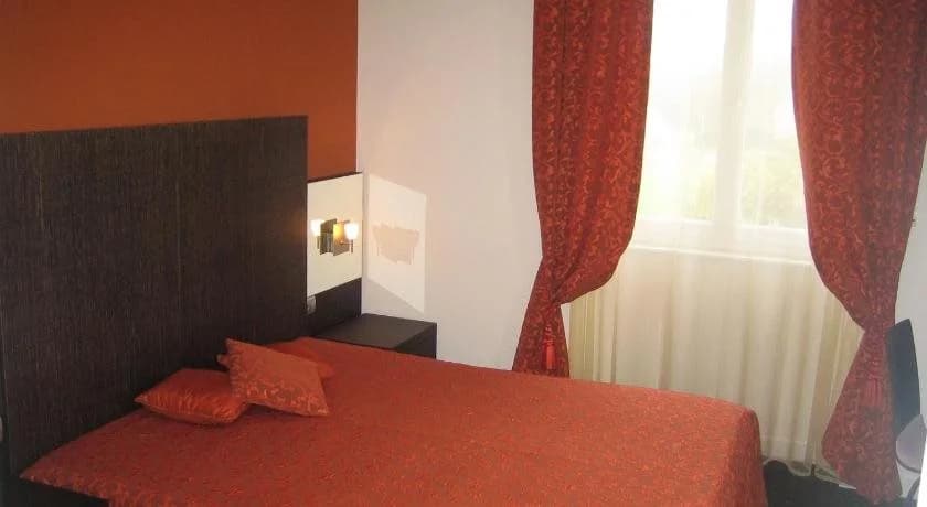 Hôtel Julia - Miniature 6