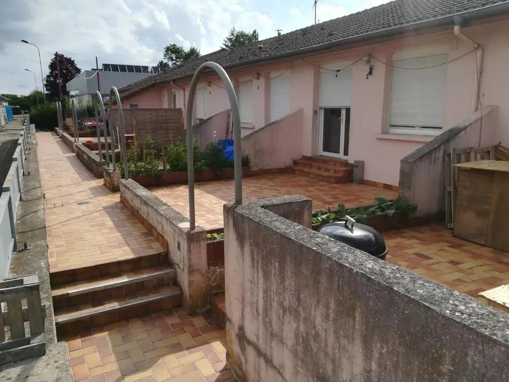 Logement de plein pied à MIRECOURT - Photo 3
