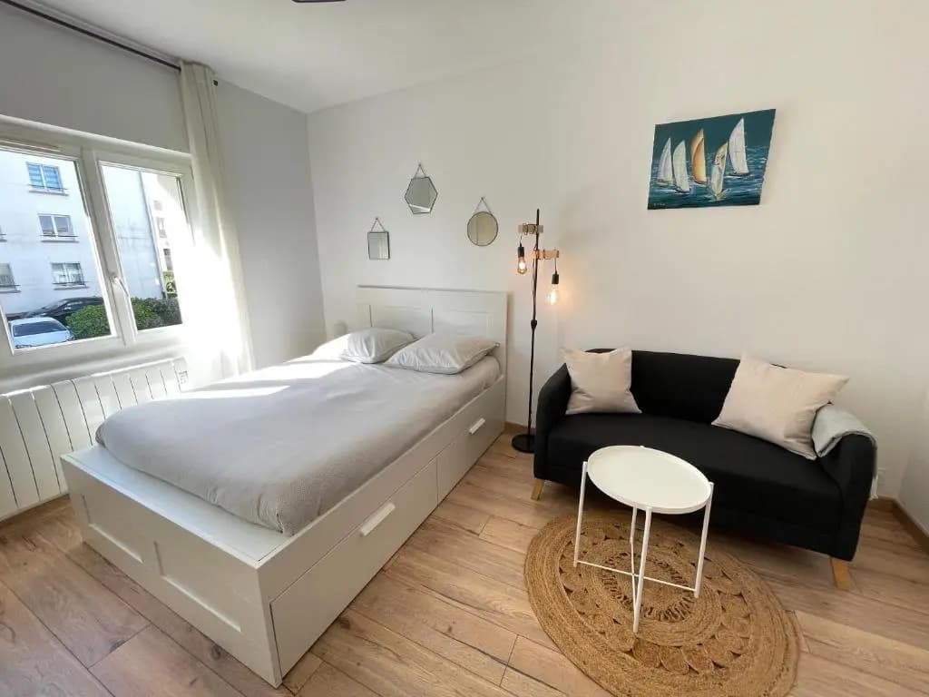 Lumineux appartement - Centre-ville Lorient - Miniature 7