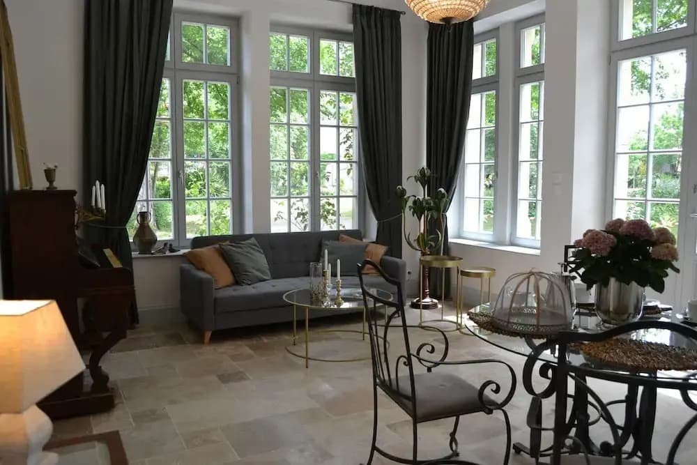 Château St Justin - Miniature 8