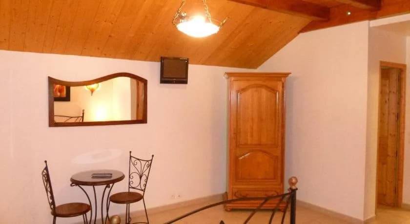 Ferme Auberge du Bessard - Miniature 7