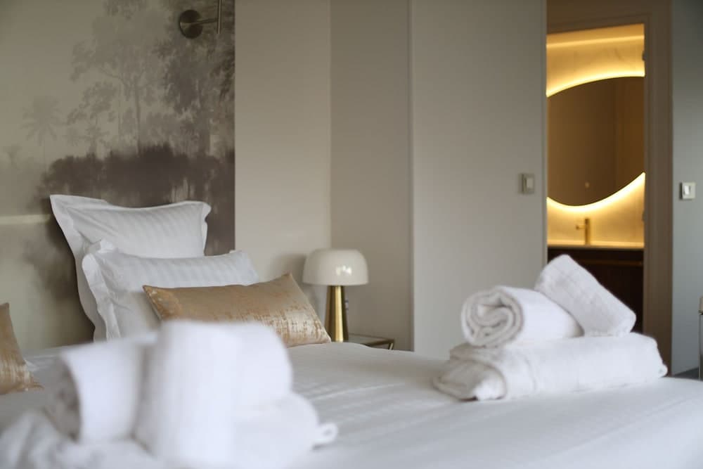 Erawan Boutique Hotel - Photo 3