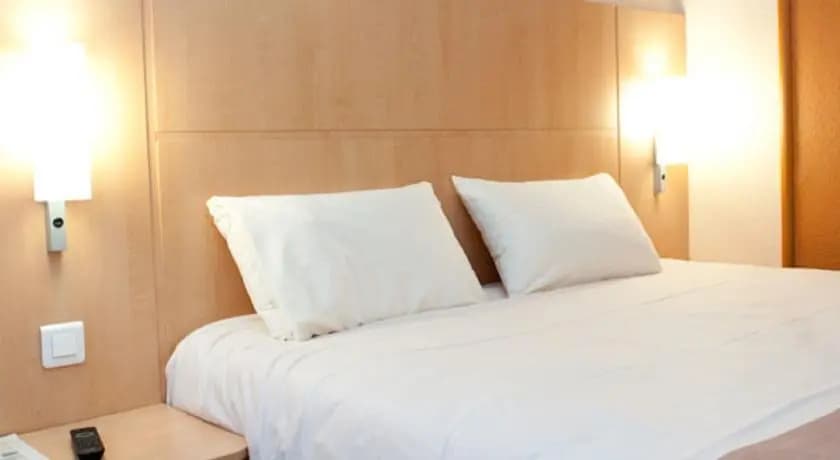 Egg Hotel Gonesse - Photo 3