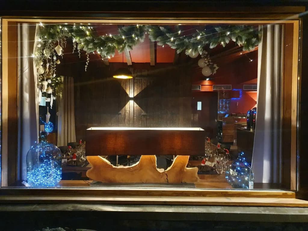 Chalet Hotel Du Bois - Photo 2