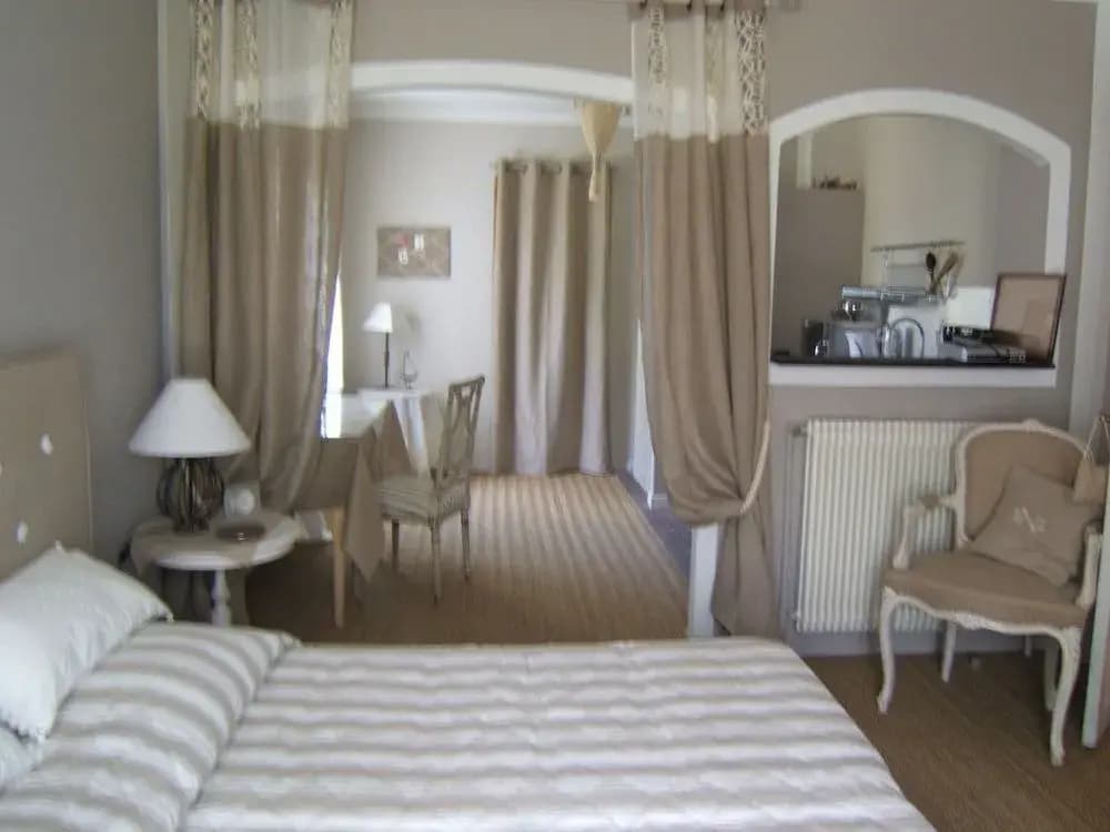 Chambres d'Hôtes de la Ferrage - Photo 3