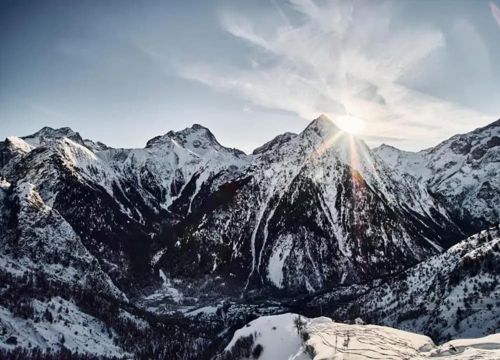 Compact & Convenient Alpine Stay - Photo 3