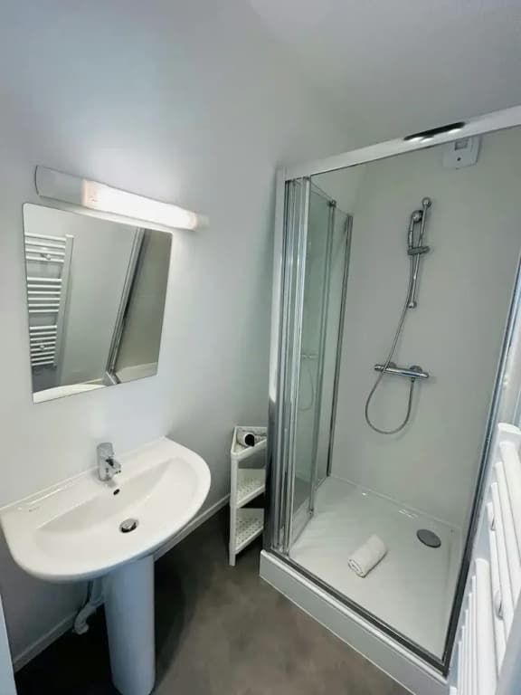 We Live In R - Duplex 501 - Miniature 7