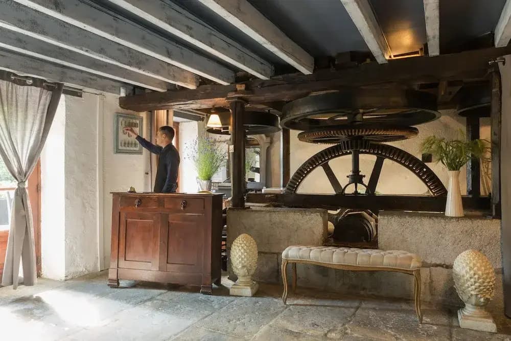 Hôtel & Restaurant Le Moulin de Chaméron, The Originals Relais (Relais du Silence) - Photo 1