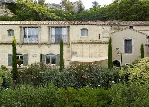 Baumanière - Photo 1