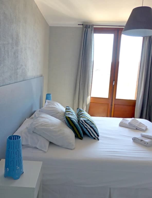Les Balcons De La Cité - Appartement Le Saint Georges - Photo 2
