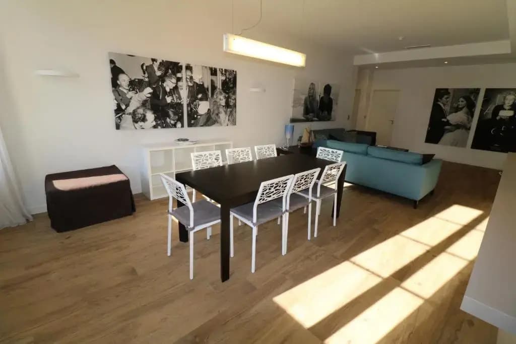 Luxury, central 3 bedroom, 3 bathrooms 5 mins from the Palais 410 - Photo 4