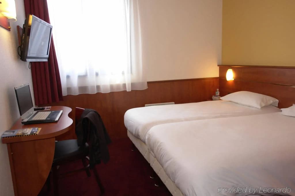 Brit Hotel Rennes St Grégoire - Le Villeneuve - Photo 2