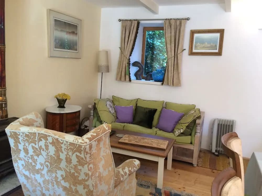Runduic Farmhouse Bed & Breakfast - Photo 2