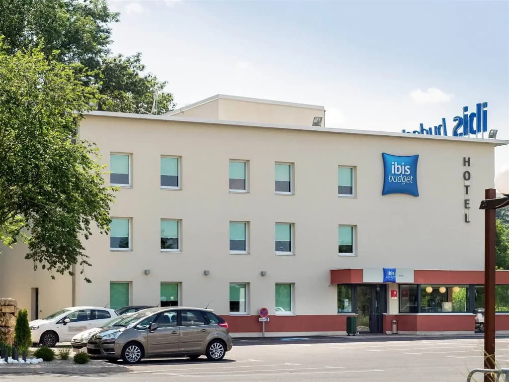 Ibis Budget Rodez - Miniature 8