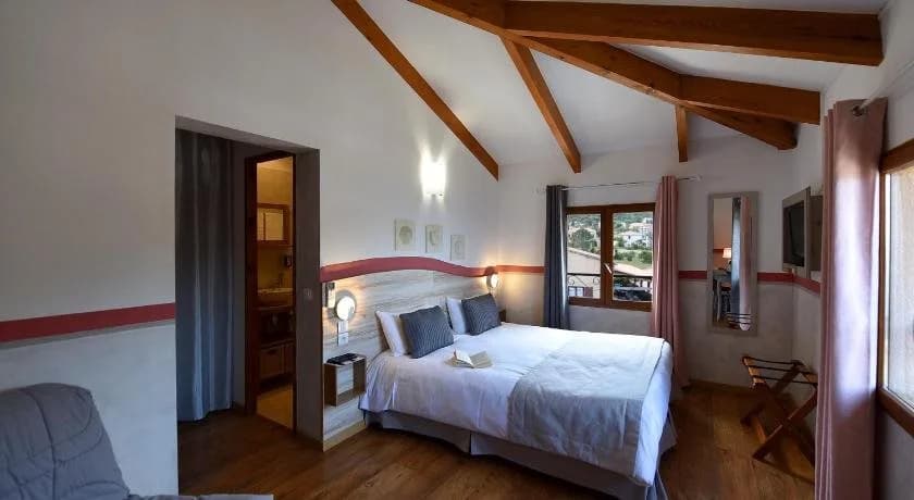 Hotel Residence Palazzu - Photo 2